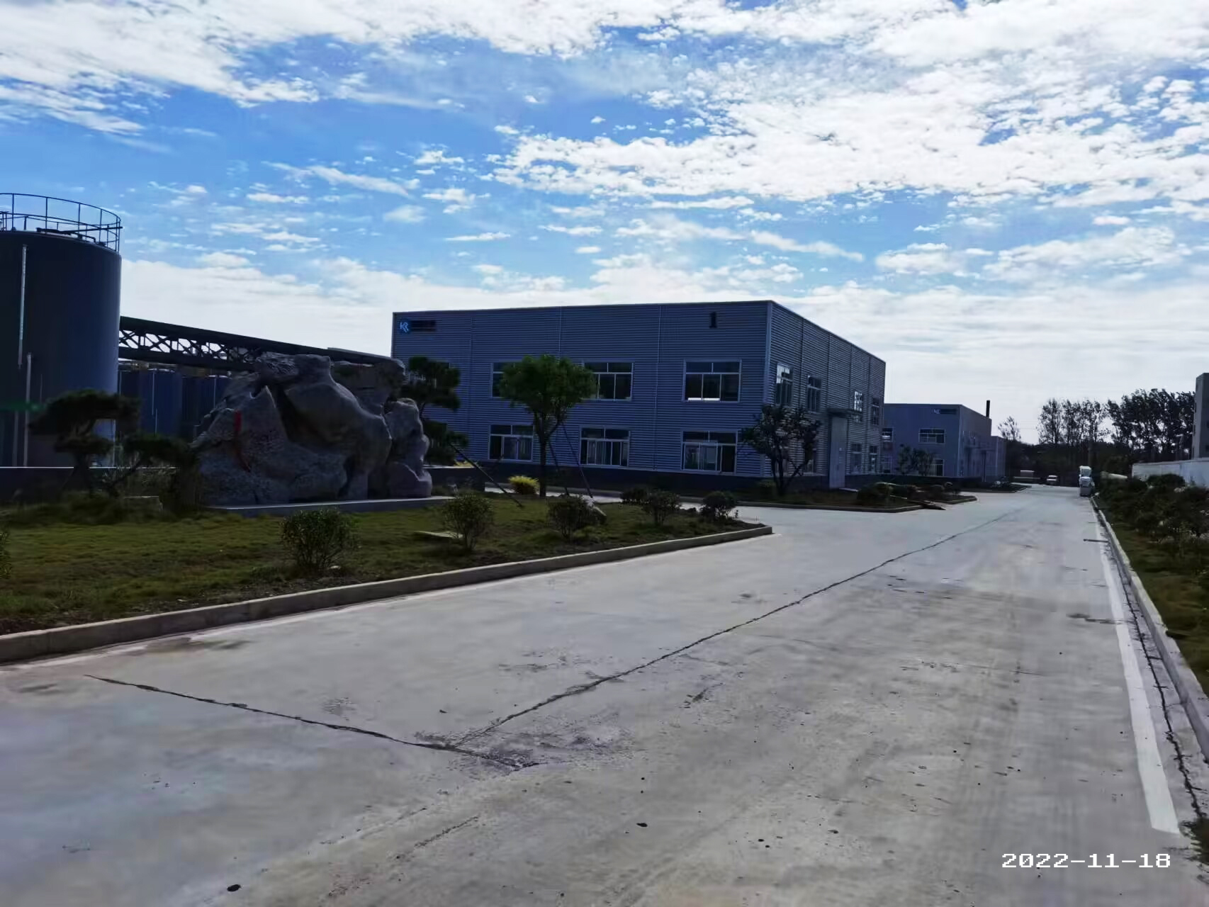 氫化牛脂基二乙醇胺bis (2- hydroxyethyl) hydrogenated tallow amine cas61790-82-7